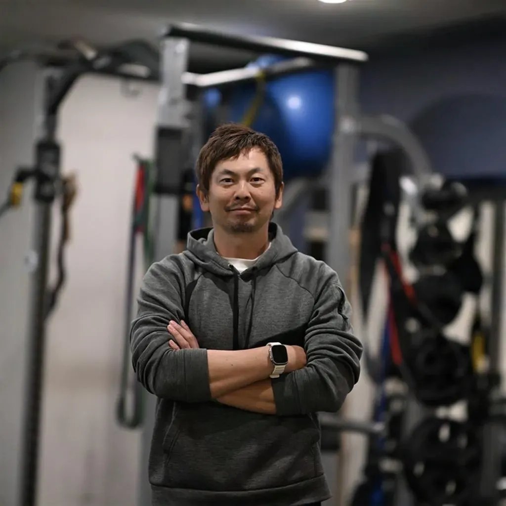 代表 岡本隼人